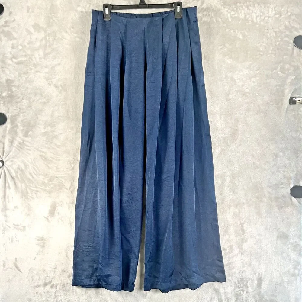 Future Collective Women’s Navy Satin Wide Leg Pleated Pants Size Med High Rise
